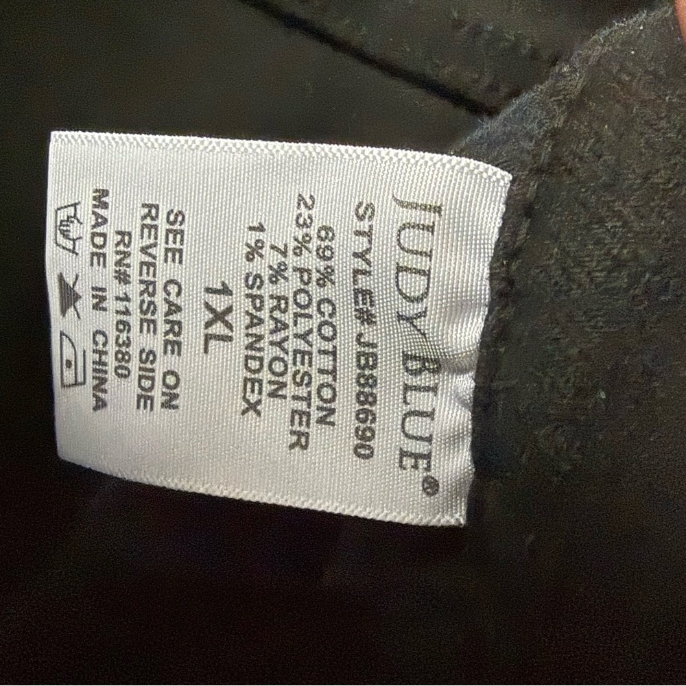 Judy Blue Black Denim Overalls - Picture 7 of 13